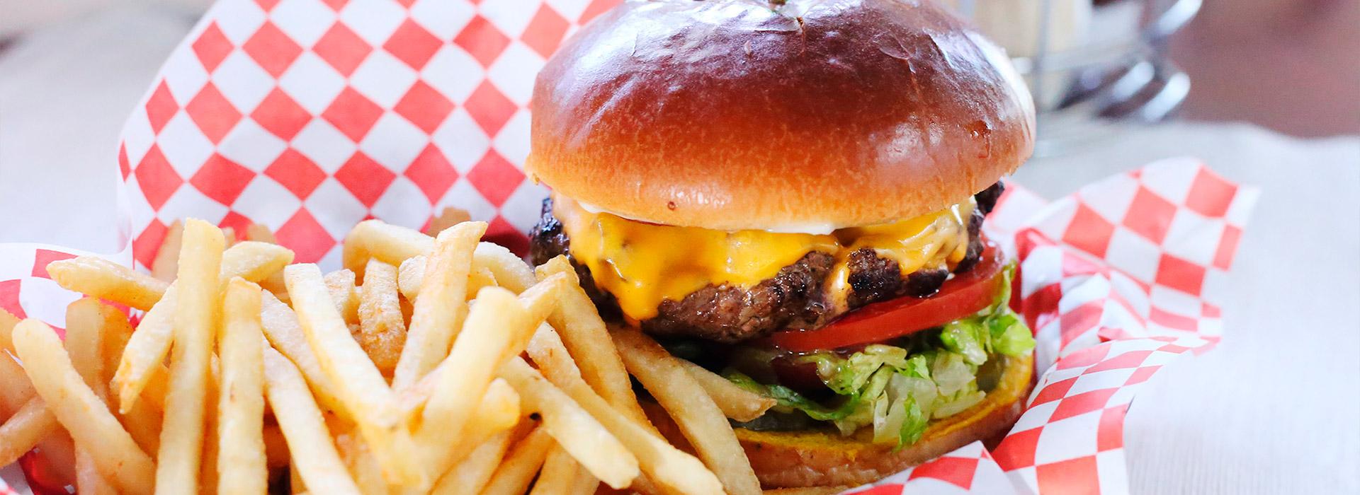 Fast food, smarter payments - Fast food image