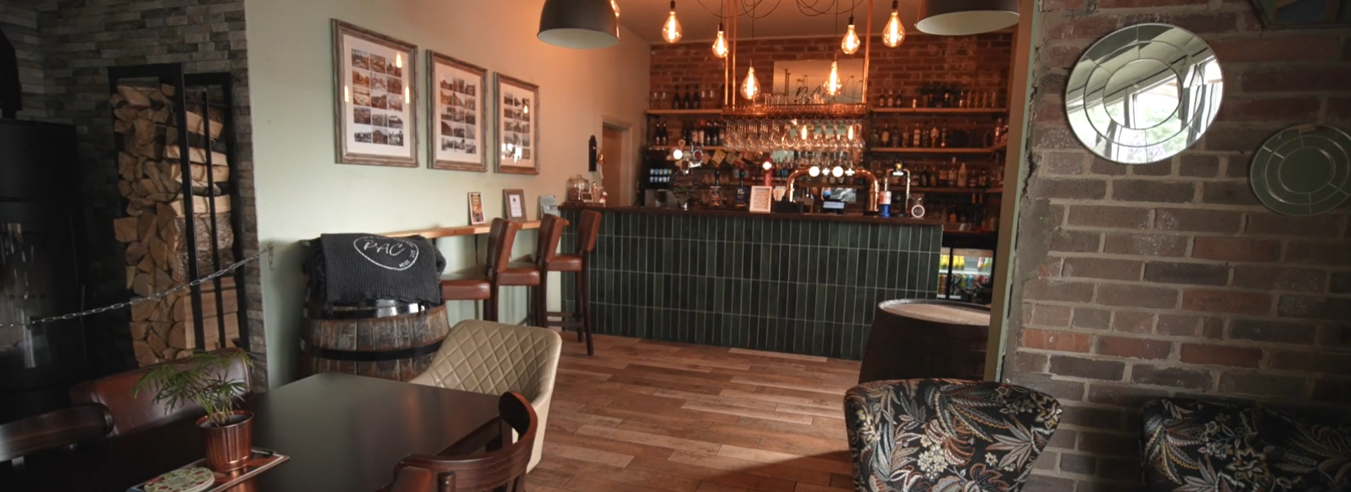 A community pub where Worldpay’s all-in-one POS system powers fast, reliable payments – with no queues.